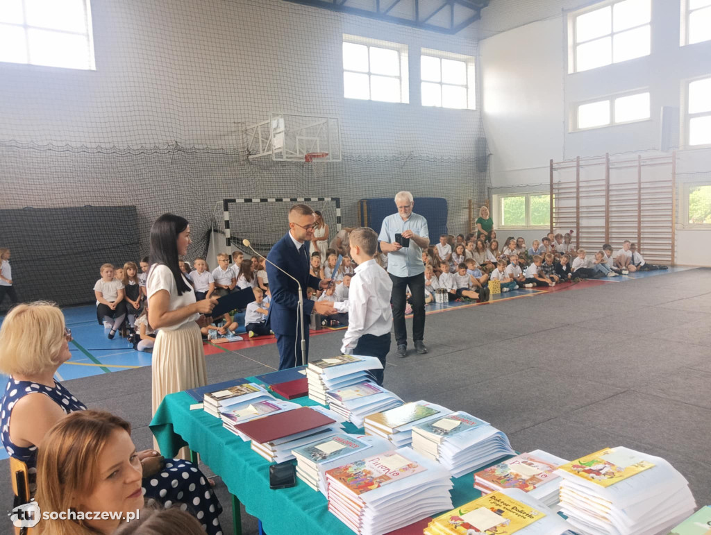 Stypendia Wójta Gminy Rybno dla uczniów wręczone