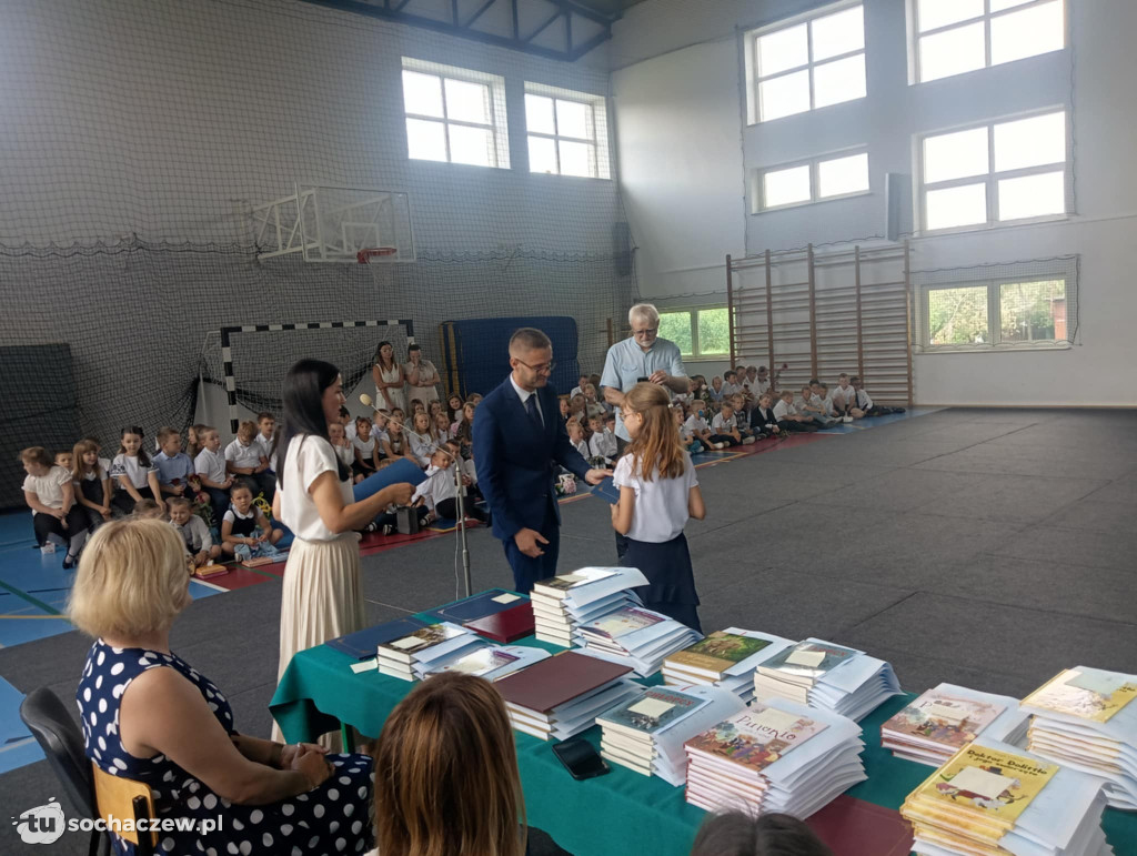 Stypendia Wójta Gminy Rybno dla uczniów wręczone