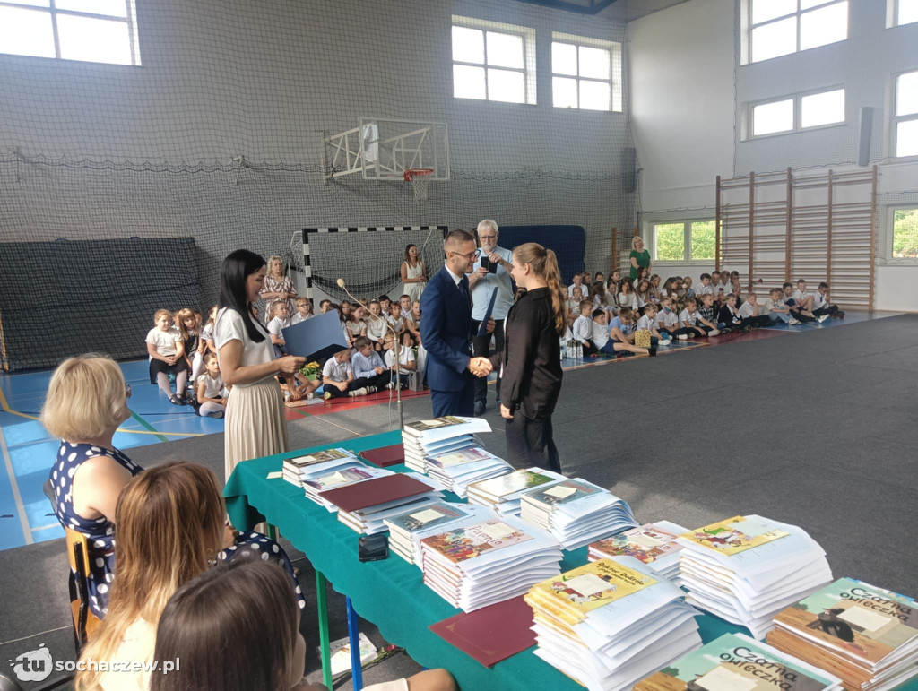 Stypendia Wójta Gminy Rybno dla uczniów wręczone