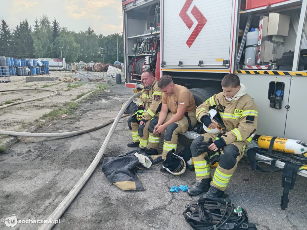 Pożar na terenie zakładu chemicznego w Boryszewie