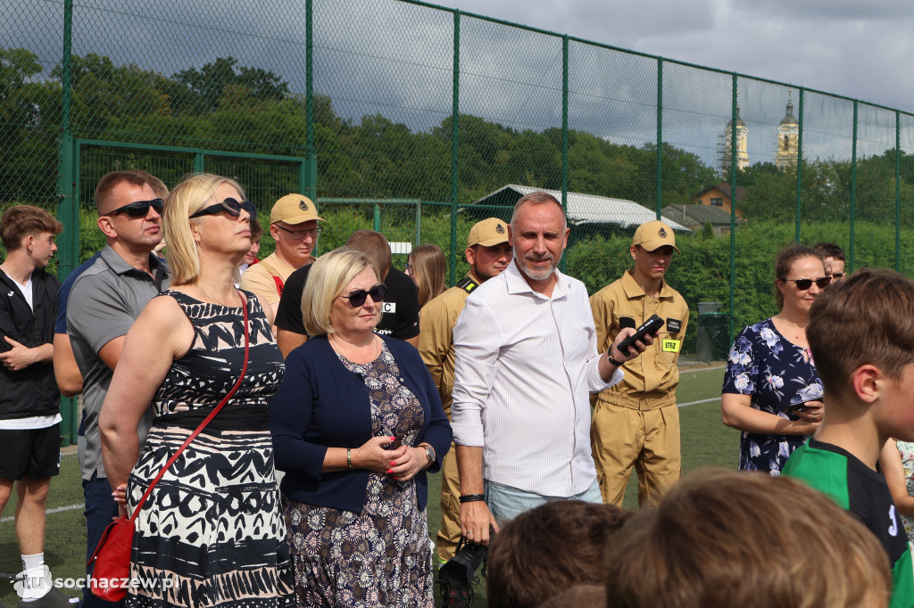 Minister sportu odwiedził Szymanów. Chodzi o orlik