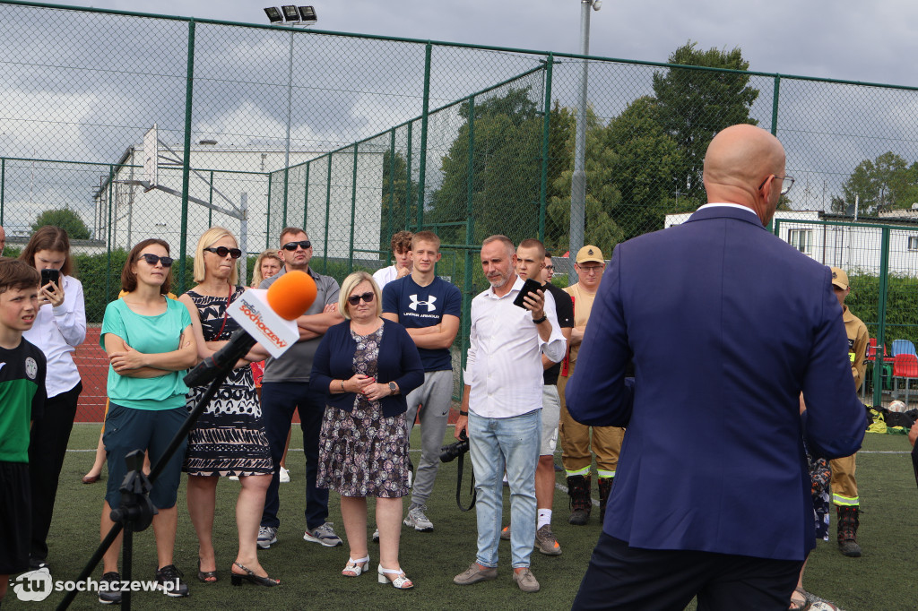 Minister sportu odwiedził Szymanów. Chodzi o orlik