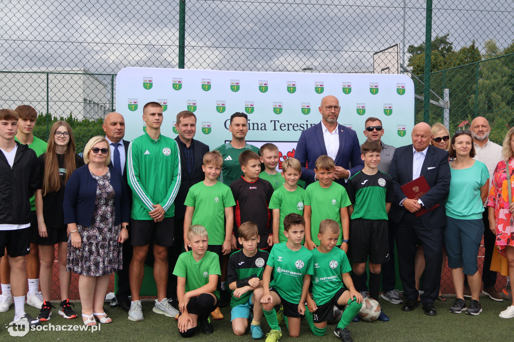 Minister sportu odwiedził Szymanów. Chodzi o orlik