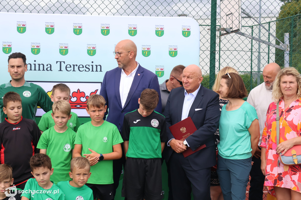 Minister sportu odwiedził Szymanów. Chodzi o orlik