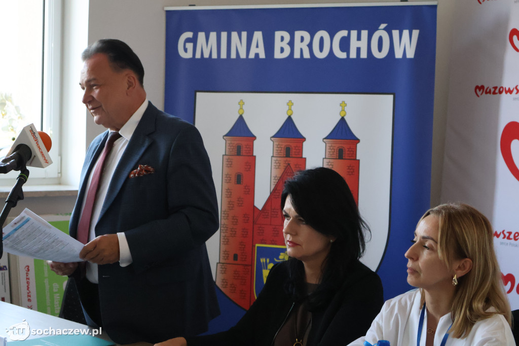 Brochów: podpisano umowy z Marszałkiem
