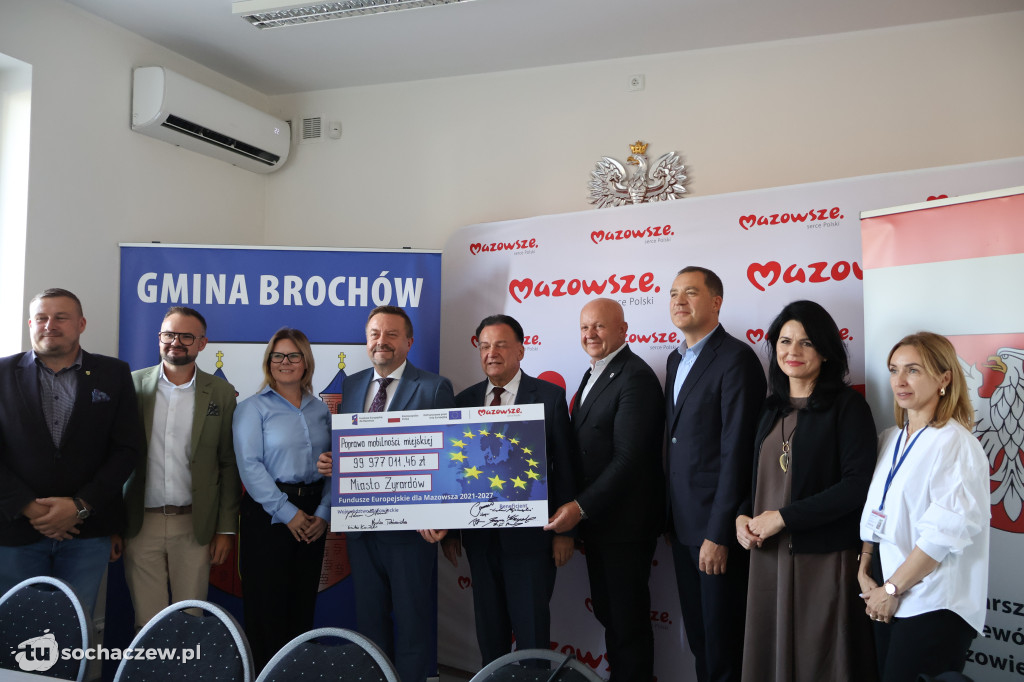 Brochów: podpisano umowy z Marszałkiem