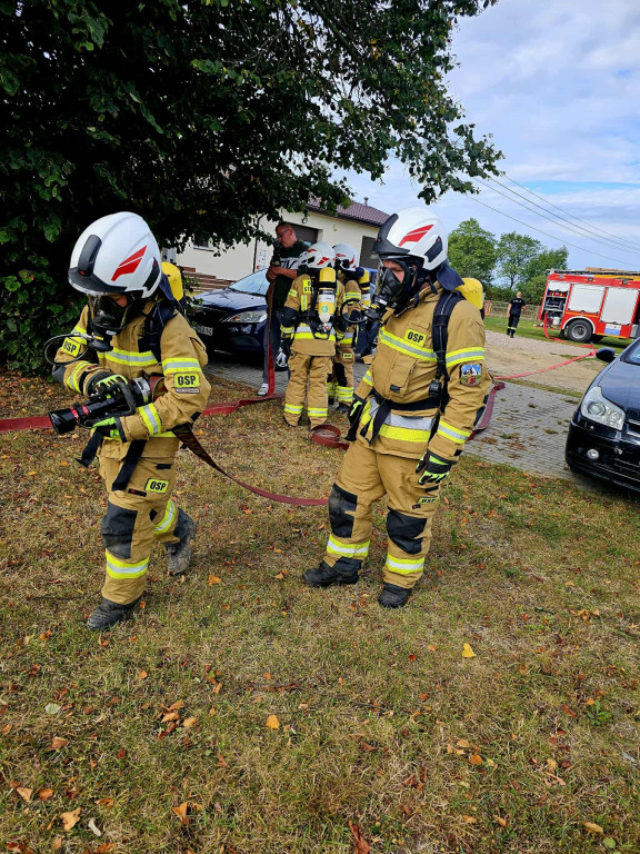 Nocowanka w OSP Kromnów z przygodami