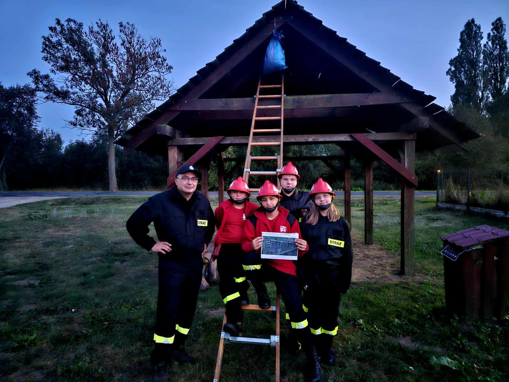 Nocowanka w OSP Kromnów z przygodami