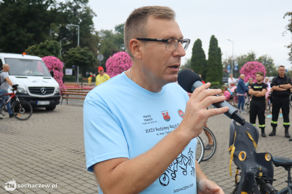 Rodzinny Rajd Rowerowy 2025. Pogoda im niestraszna