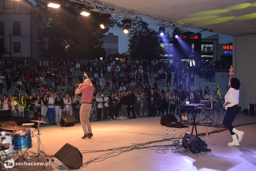 DISCO BZURA 2025! Na scenie 8 gwiazd