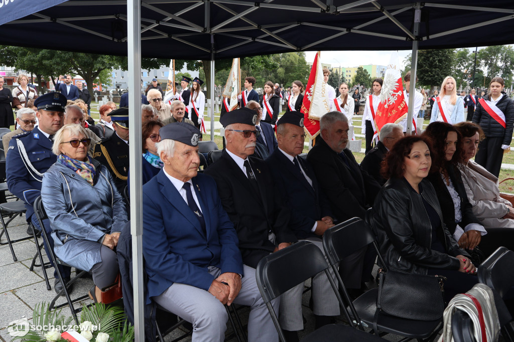 Uroczystości na cmentarzu w Trojanowie