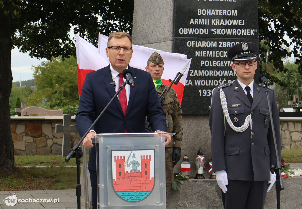 Uroczystości na cmentarzu w Trojanowie