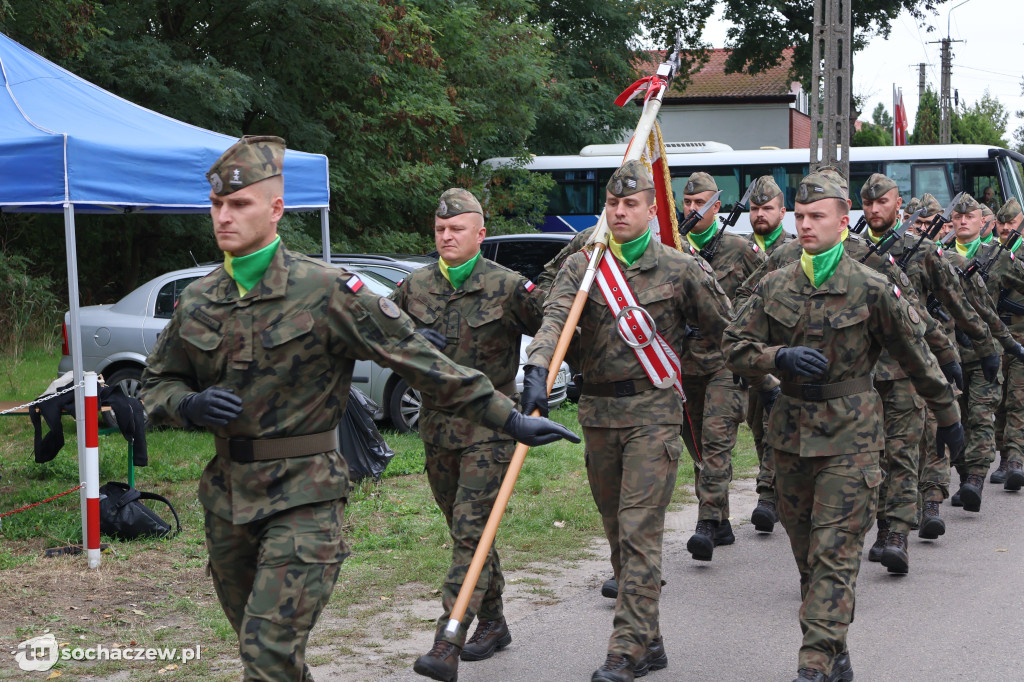 Uroczyście i historycznie pod pomnikiem w Boryszewie