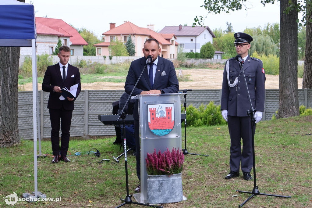 Uroczyście i historycznie pod pomnikiem w Boryszewie