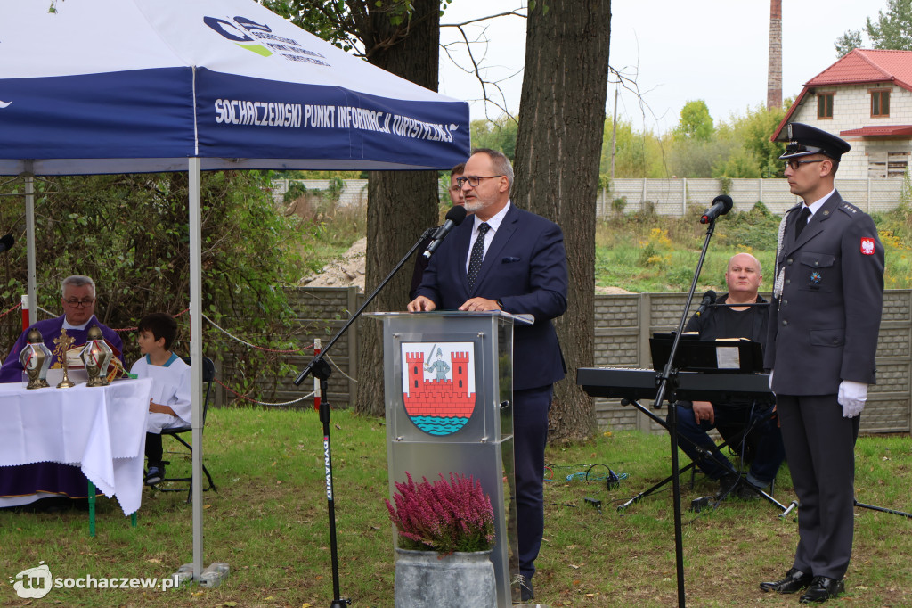 Uroczyście i historycznie pod pomnikiem w Boryszewie