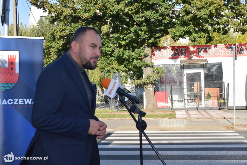 Doświetlą 19 przejść dla pieszych