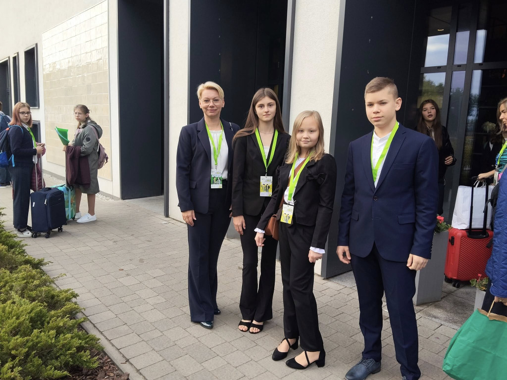 Uczniowie z Iłowa na sesji Sejmu Dzieci i Młodzieży