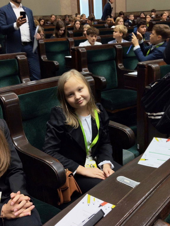 Uczniowie z Iłowa na sesji Sejmu Dzieci i Młodzieży