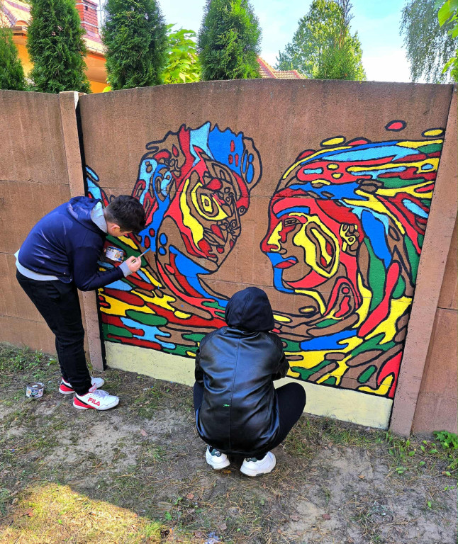 Szkoła w Gawłowie ma swój mural