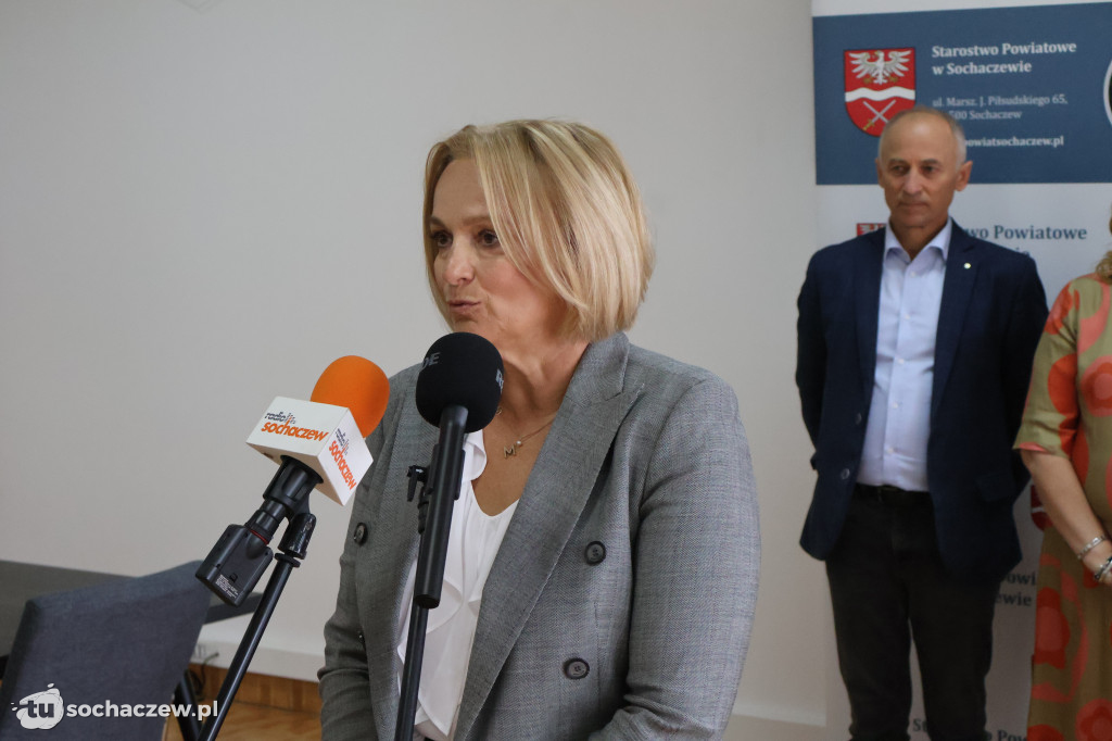 Rusza przebudowa drogi powiatowej Złota - Dębsk