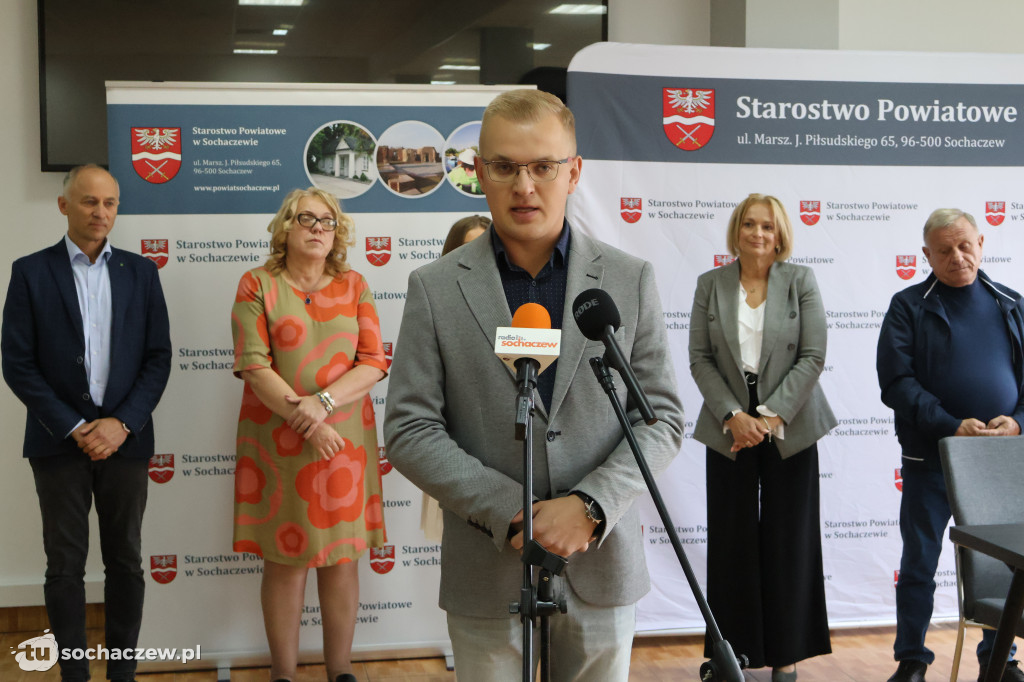 Rusza przebudowa drogi powiatowej Złota - Dębsk