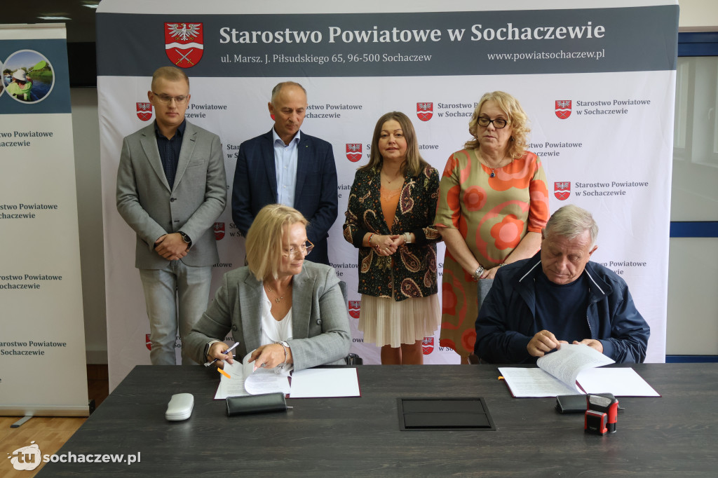 Rusza przebudowa drogi powiatowej Złota - Dębsk