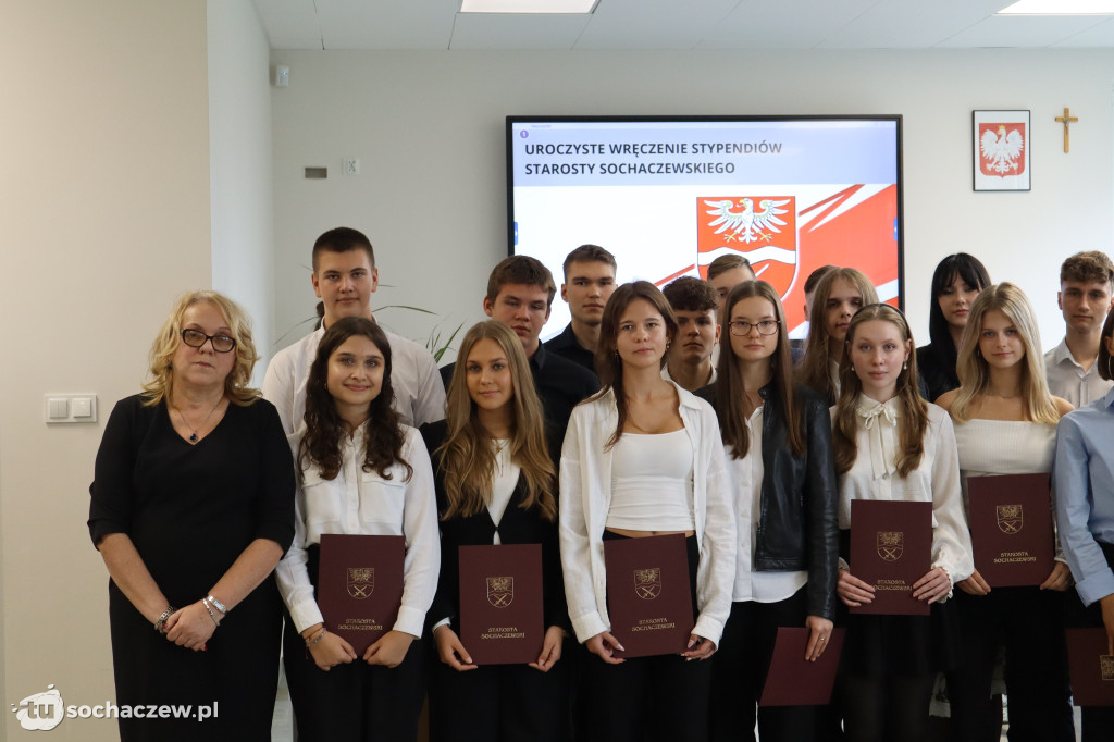 Powiat: nagrodzono stypendystów za rok 2024/2025