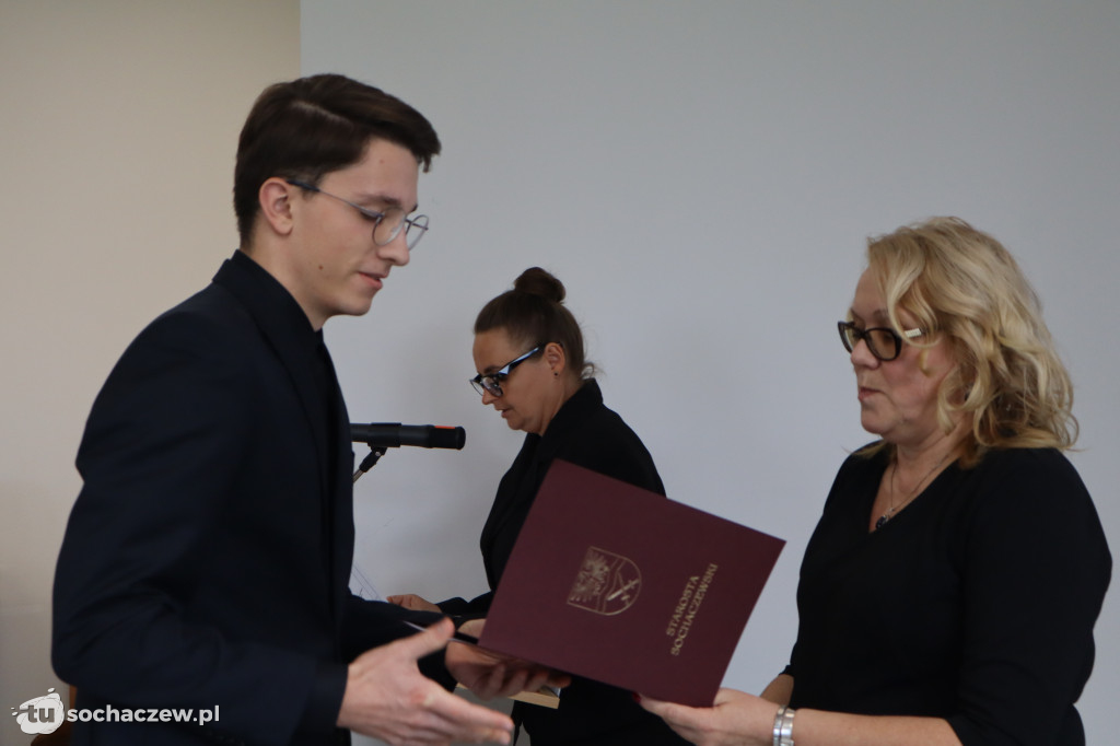 Powiat: nagrodzono stypendystów za rok 2024/2025