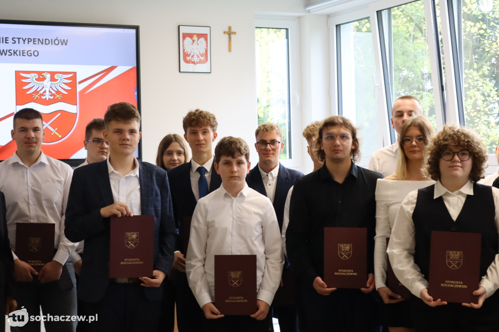Powiat: nagrodzono stypendystów za rok 2024/2025