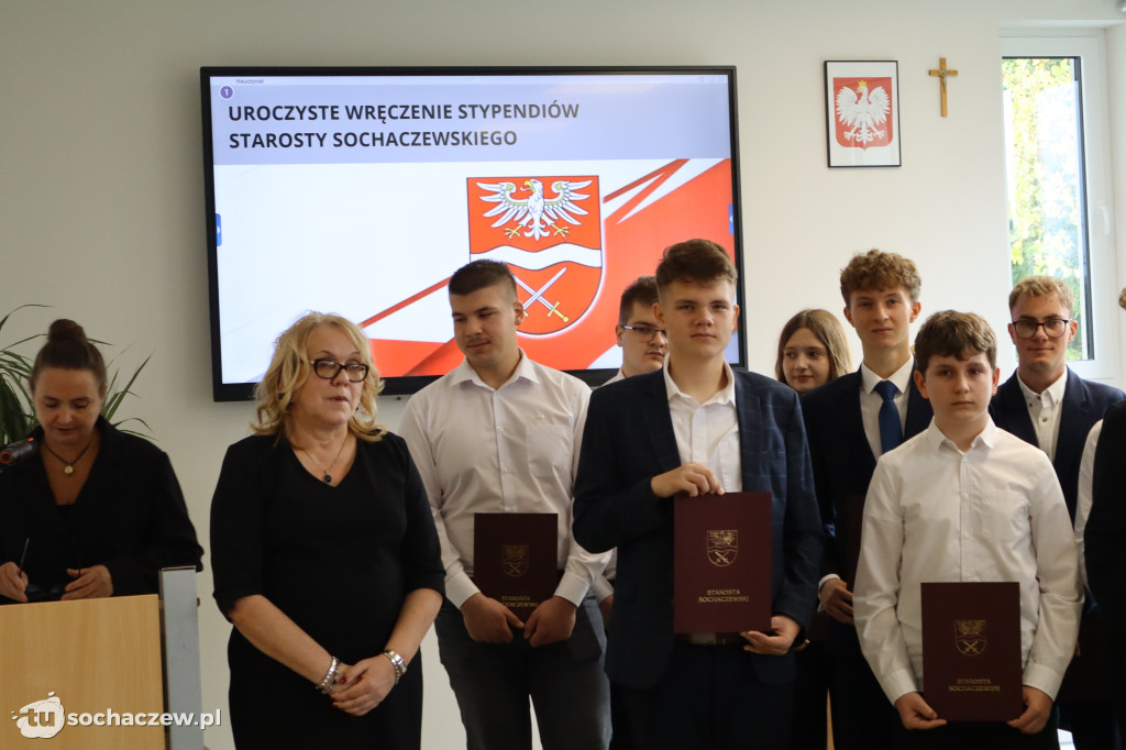 Powiat: nagrodzono stypendystów za rok 2024/2025