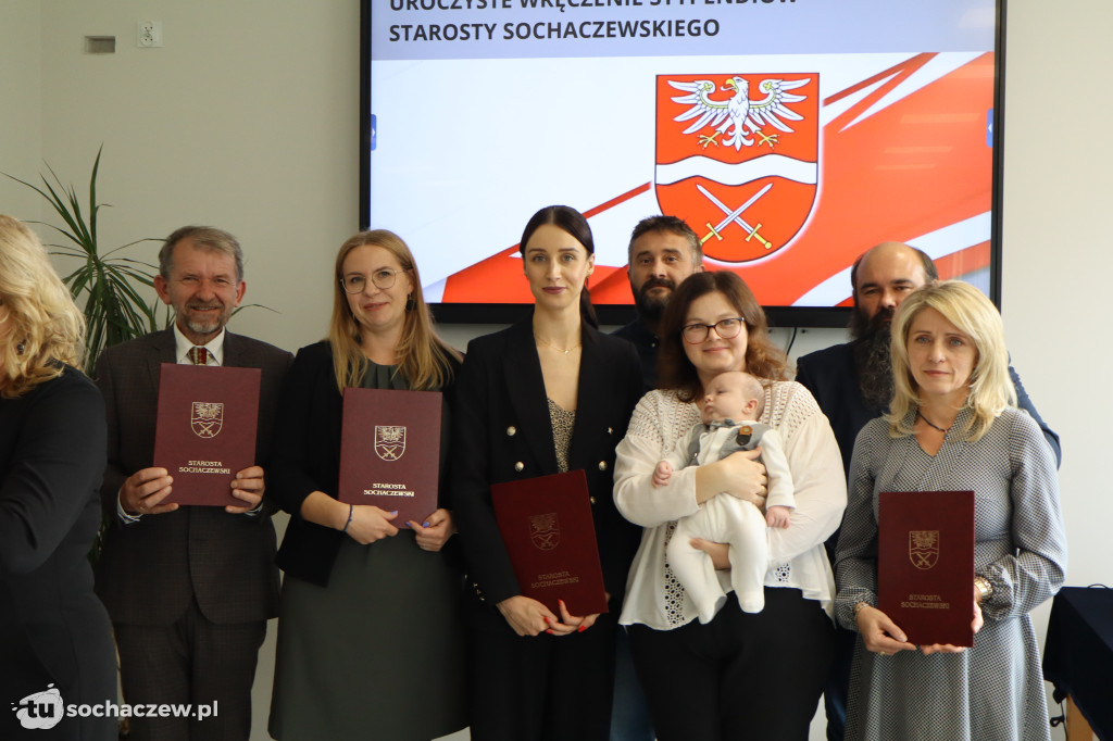 Powiat: nagrodzono stypendystów za rok 2024/2025