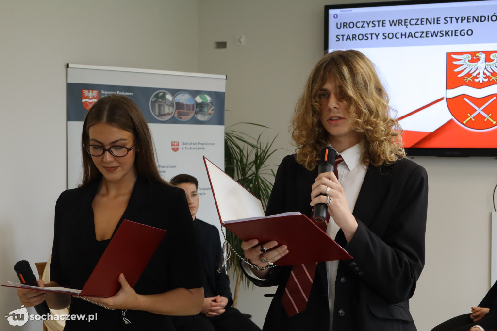 Powiat: nagrodzono stypendystów za rok 2024/2025