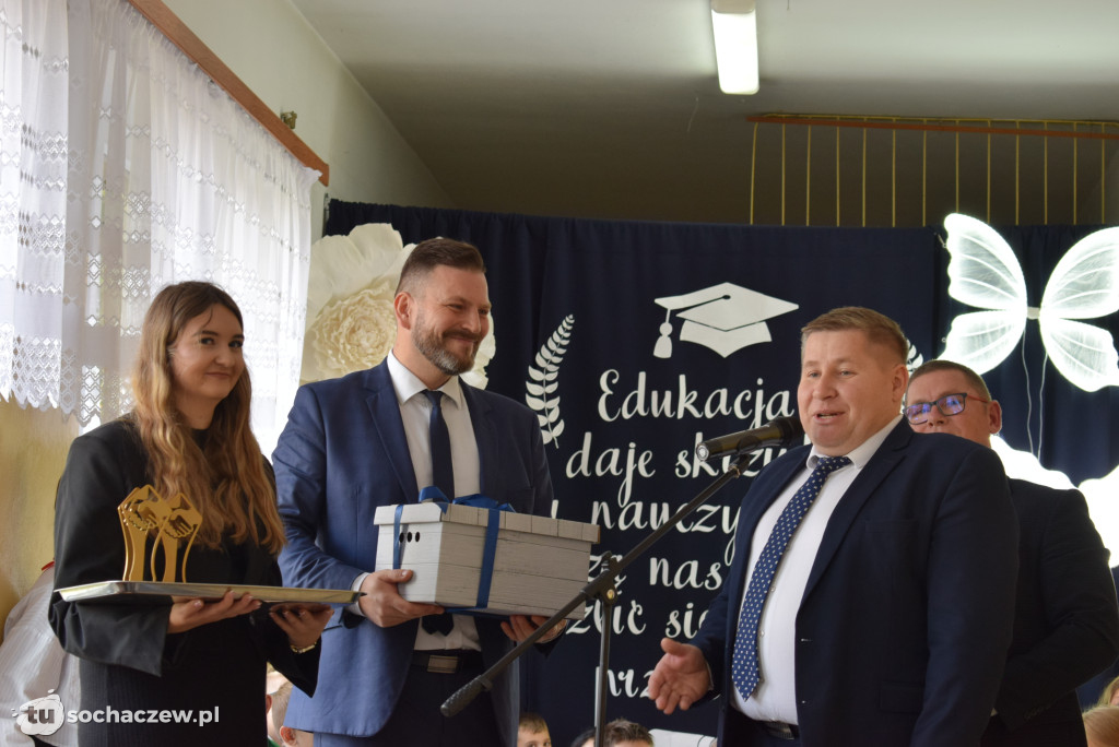 SP w Kapturach: otwarto nową salę multimedialną