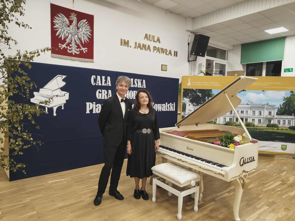 Cała Polska gra Chopina