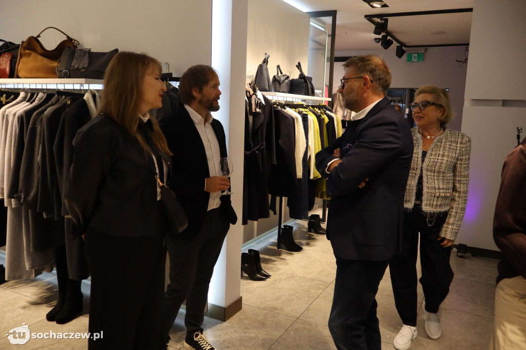 O Riani w Salonie Saade w Sochaczewie