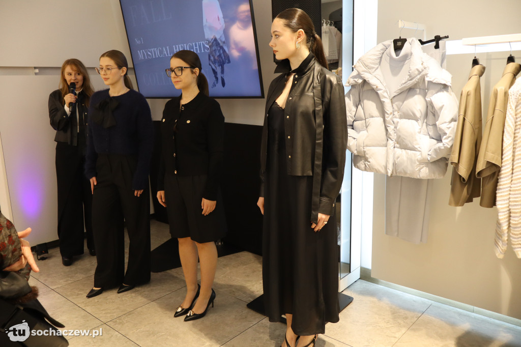 O Riani w Salonie Saade w Sochaczewie