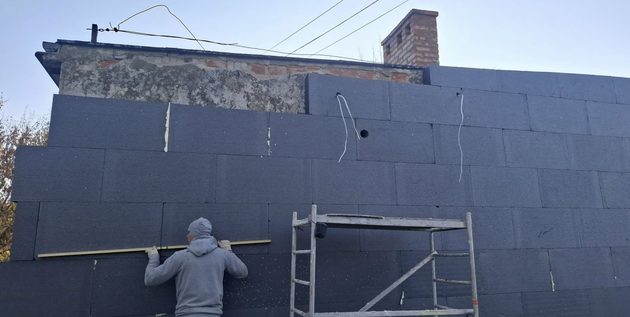 Świetlica w Złotej coraz bliżej