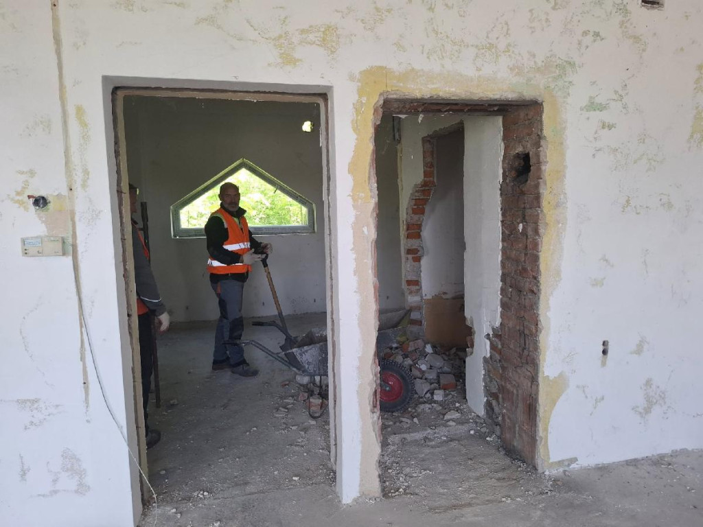 Świetlica w Złotej coraz bliżej