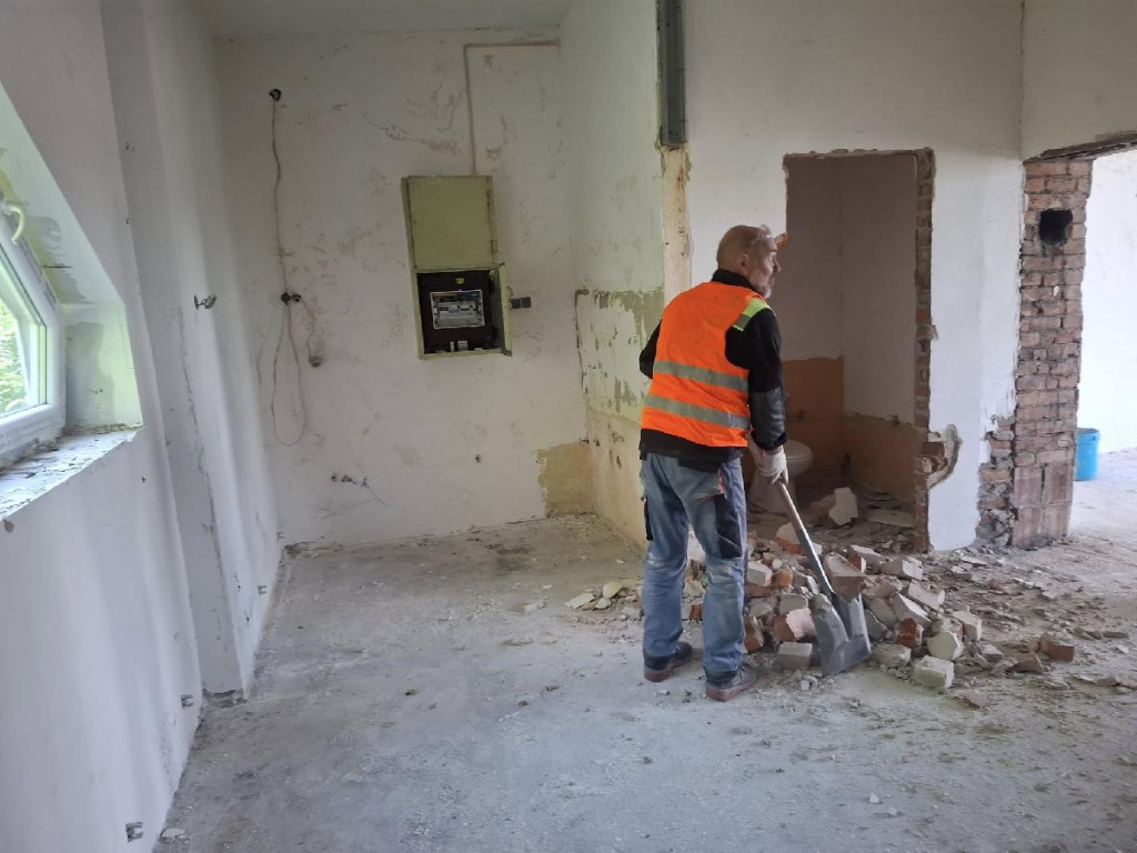 Świetlica w Złotej coraz bliżej