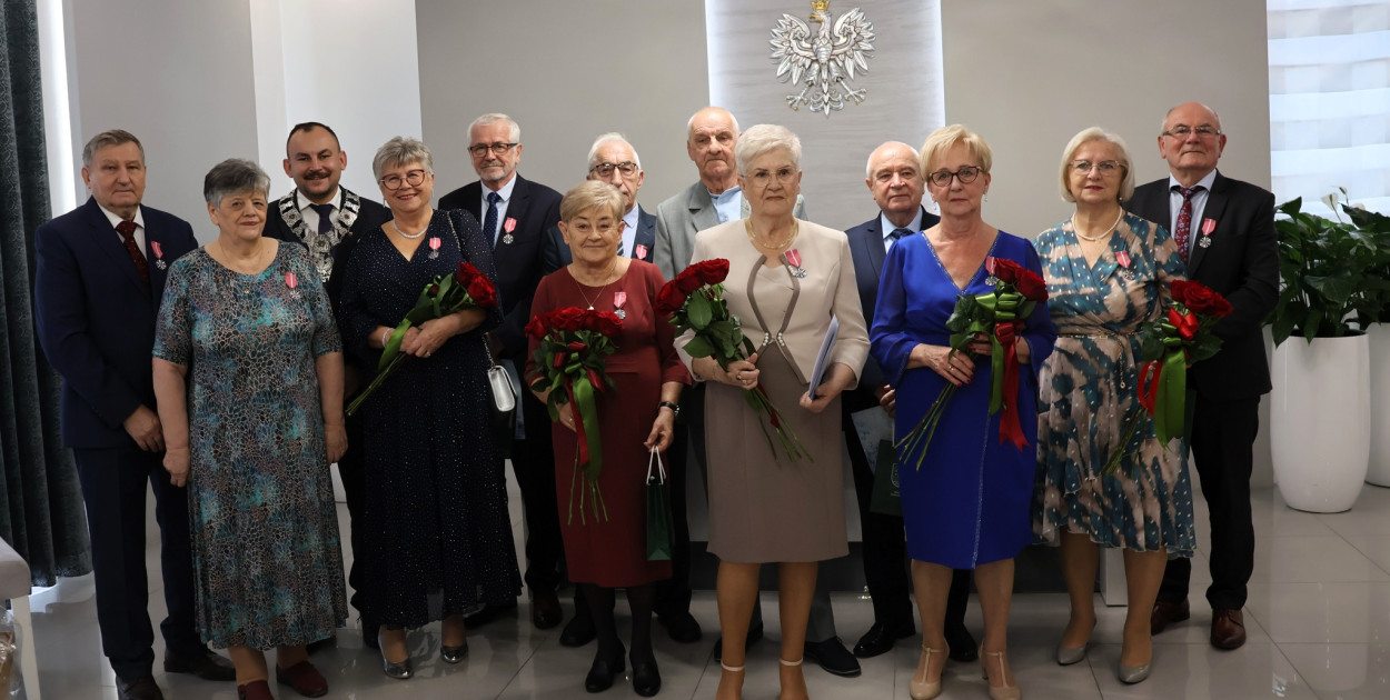 Medale Prezydenta RP dla ośmiu małżeństw z Sochaczewa