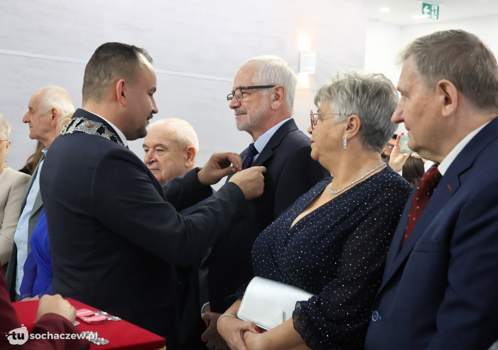 Medale Prezydenta RP dla ośmiu małżeństw z Sochaczewa