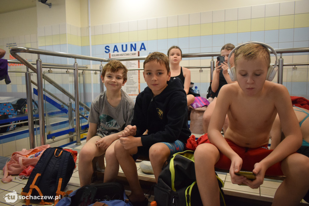 Zawody Pływackie z okazji Święta Niepodległości