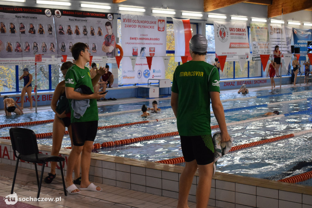 Zawody Pływackie z okazji Święta Niepodległości