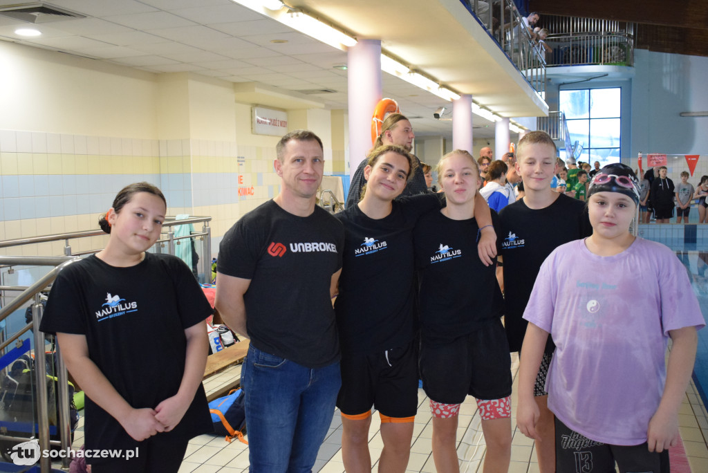 Zawody Pływackie z okazji Święta Niepodległości