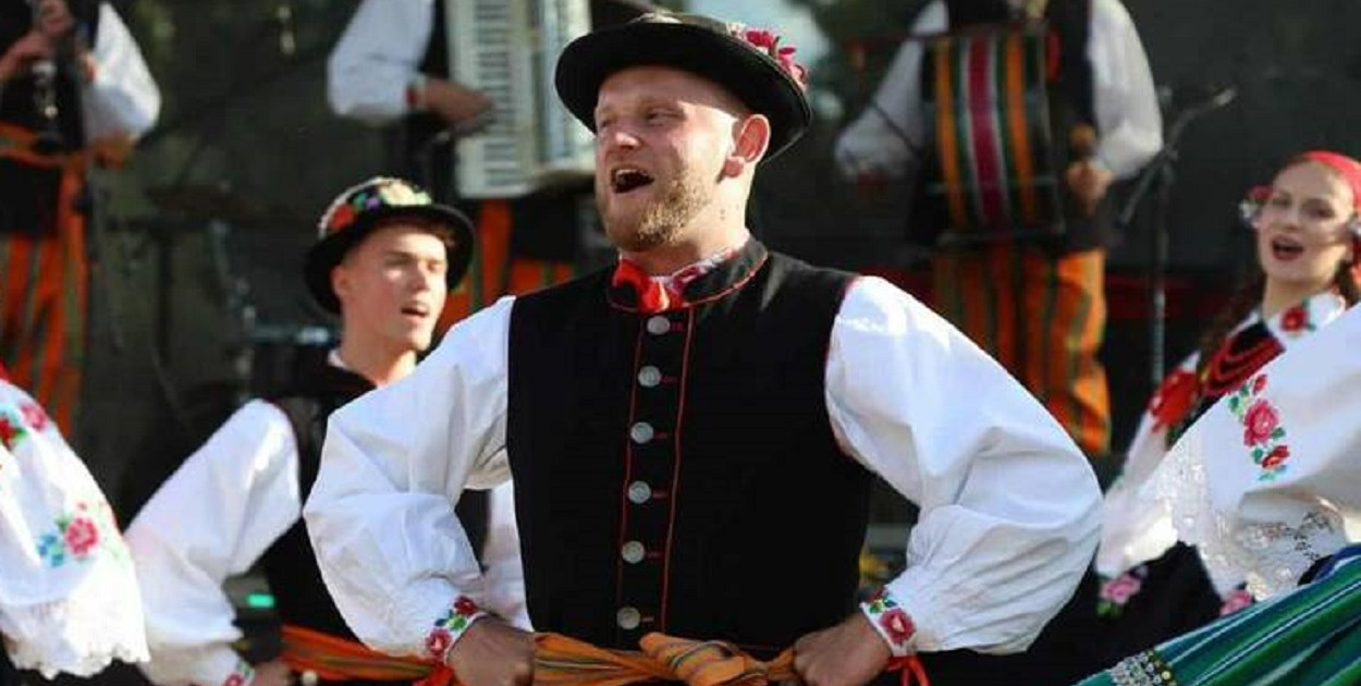 Rafał Wróbel: policjant z powołania, artysta z pasji