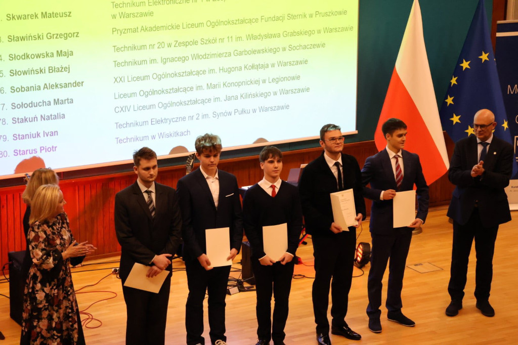 Uczeń Osiemdziesiątki stypendystą premiera