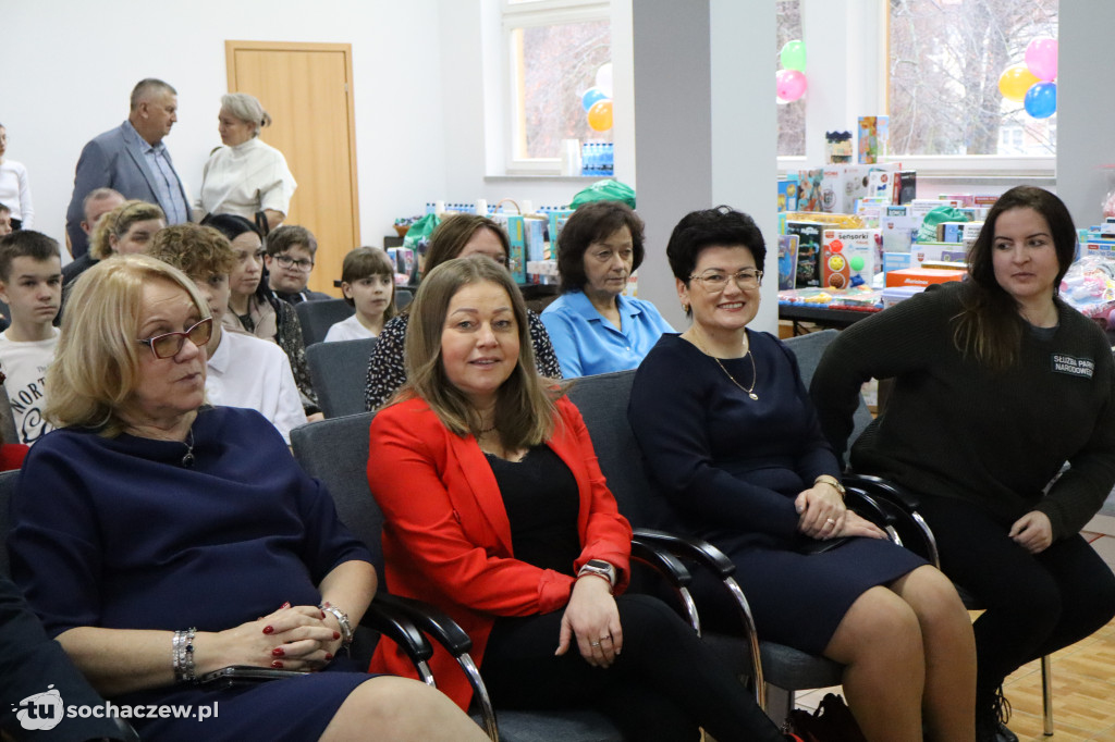 Podsumowano zbiórkę puszek i makulatury