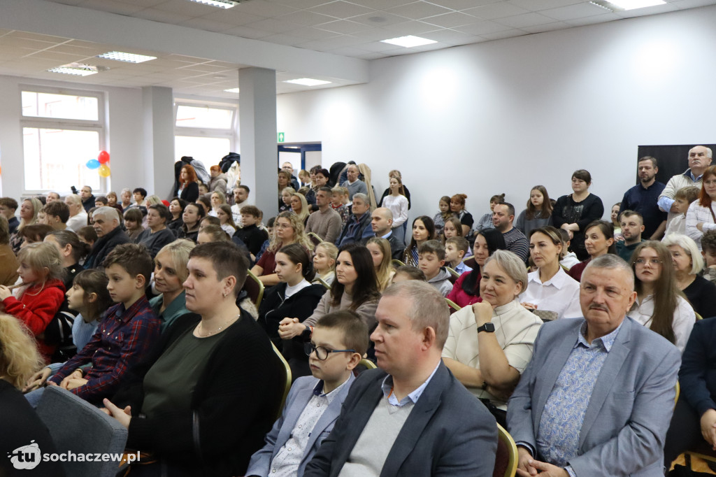 Podsumowano zbiórkę puszek i makulatury