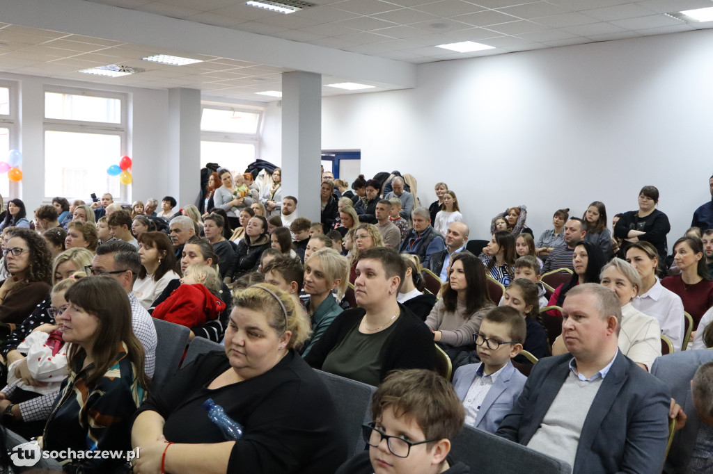 Podsumowano zbiórkę puszek i makulatury