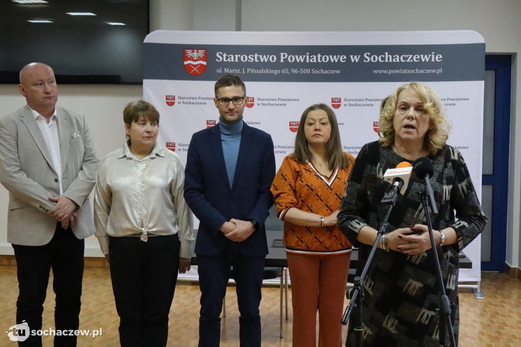 Podpisanie umowy na rozbudowę drogi Żdżarów - Rybno